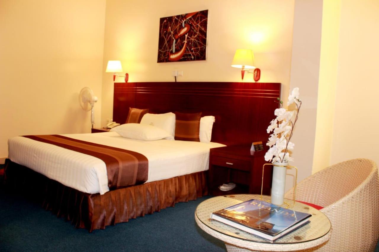 Nobleza Hotel Kigali Esterno foto