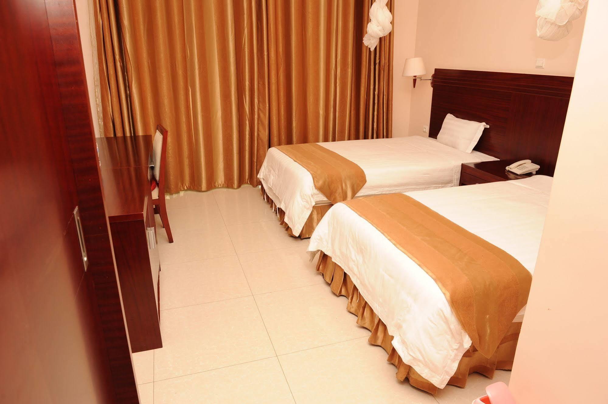 Nobleza Hotel Kigali Esterno foto