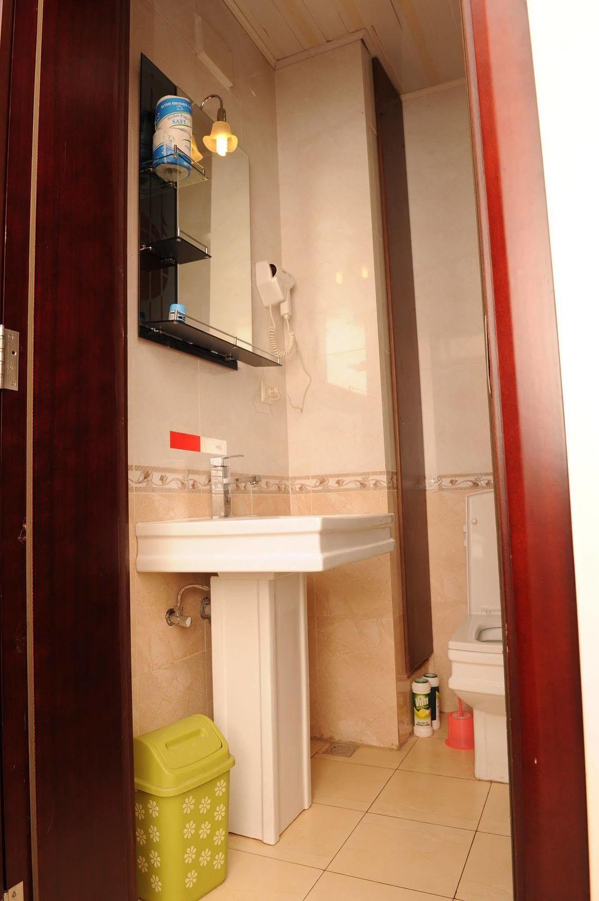 Nobleza Hotel Kigali Esterno foto
