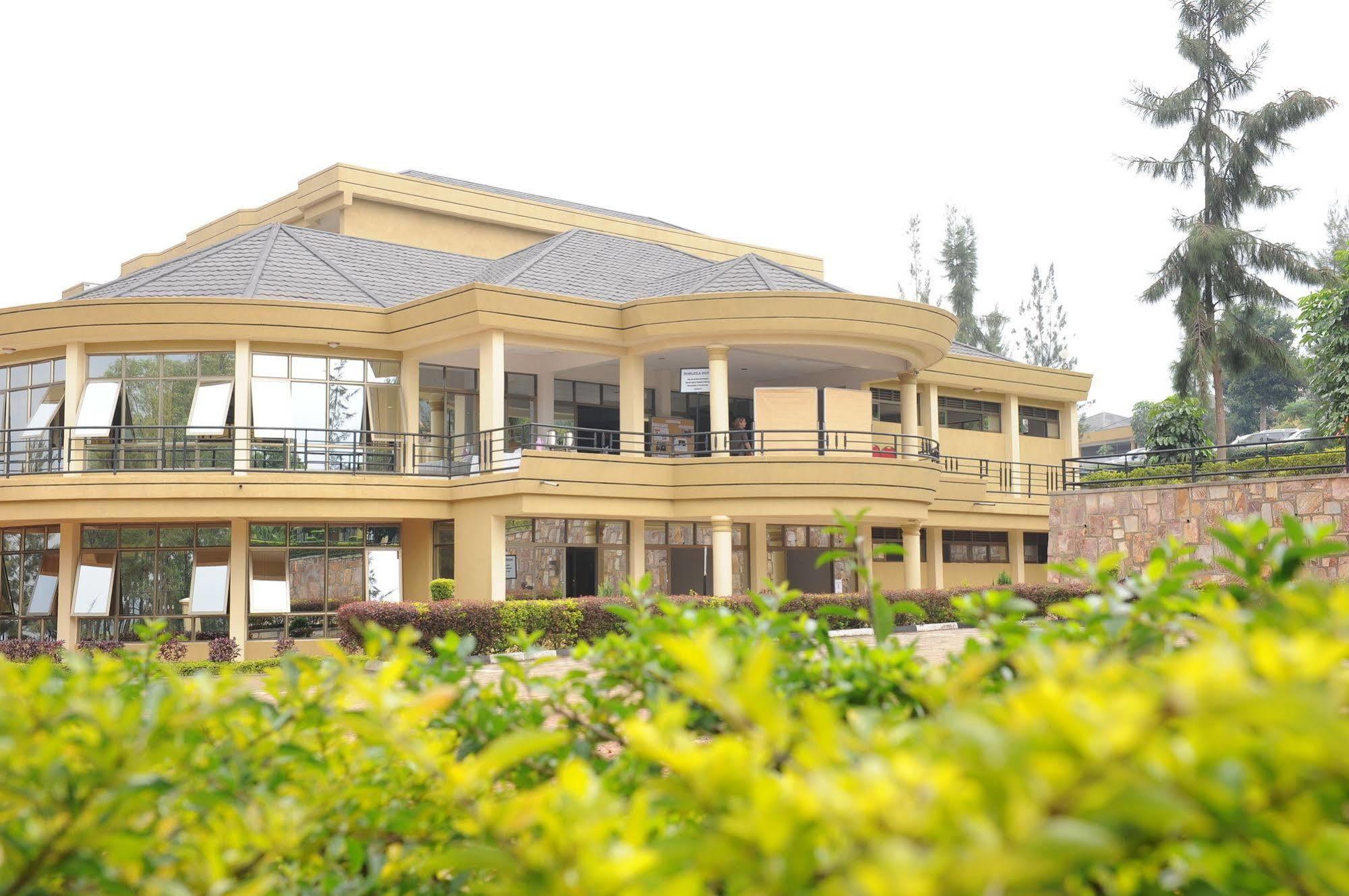 Nobleza Hotel Kigali Esterno foto