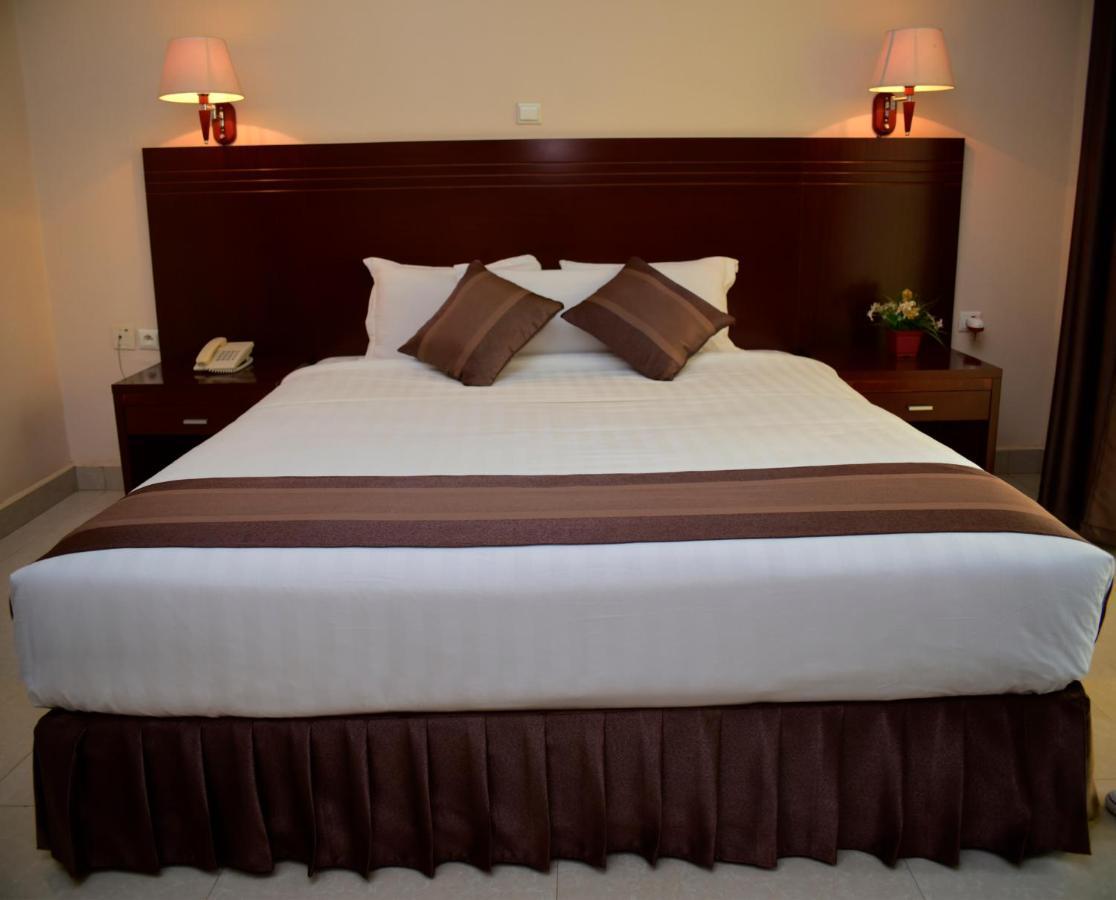 Nobleza Hotel Kigali Esterno foto