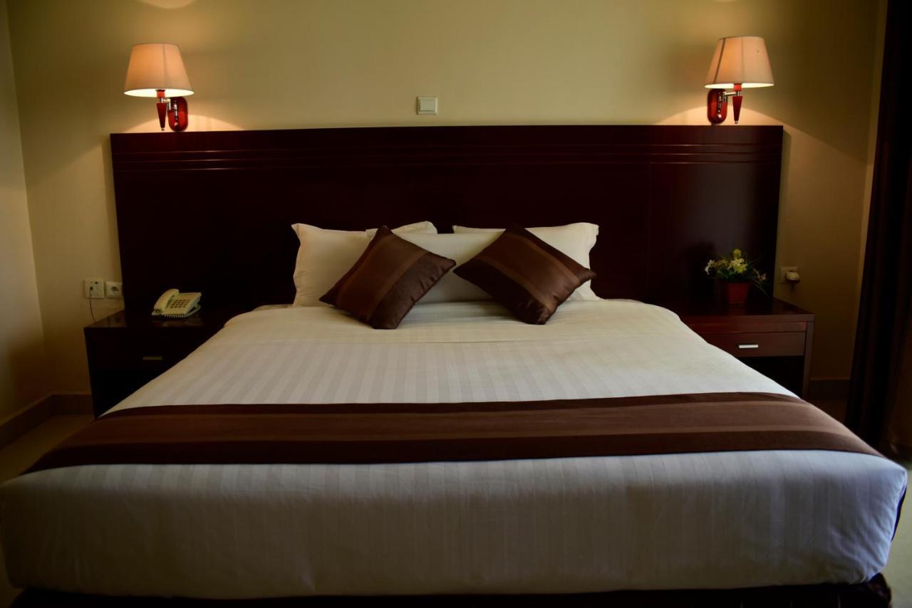 Nobleza Hotel Kigali Esterno foto